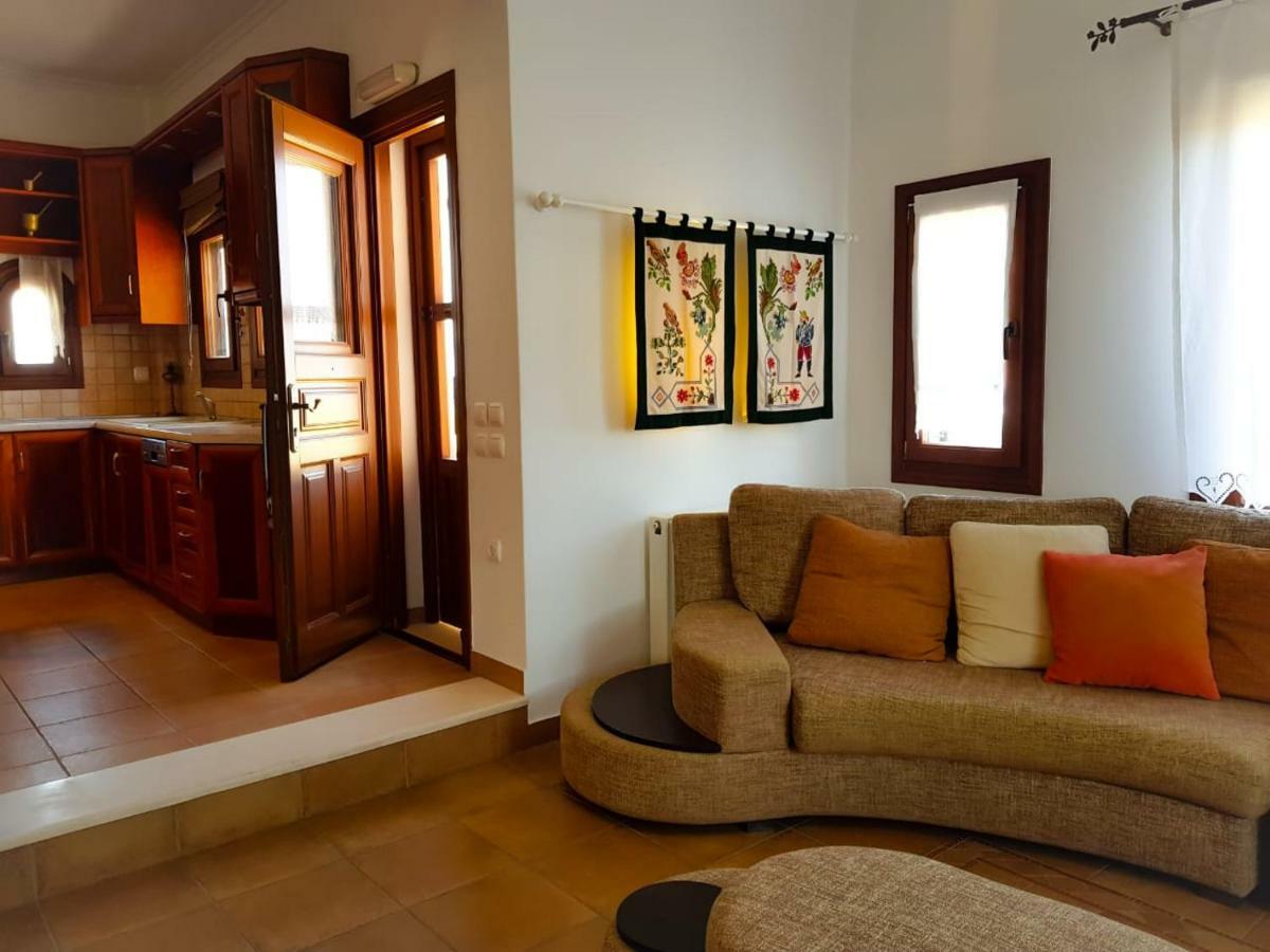 Sunshine House For 9, Cozy Set Up,Verandas, Sea View. Karterados  Exterior foto