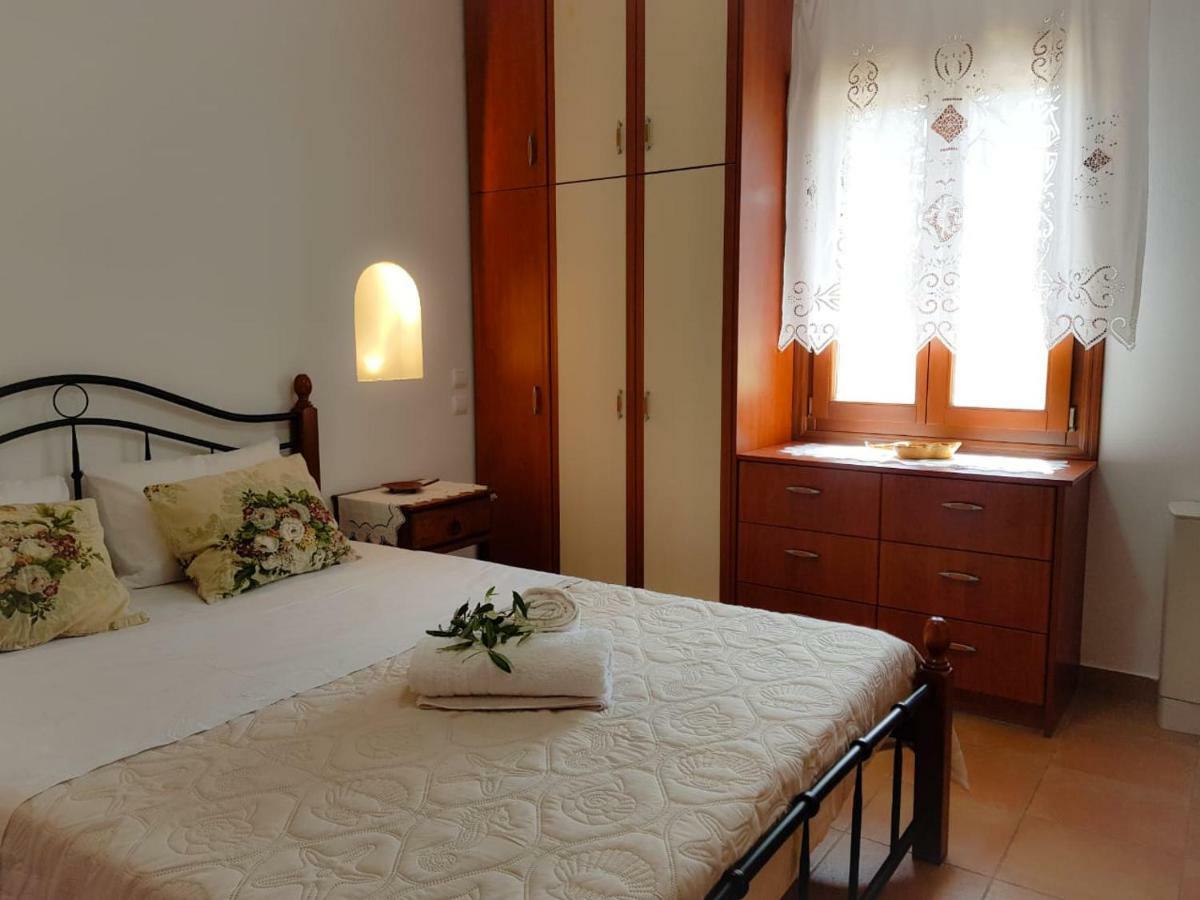 Sunshine House For 9, Cozy Set Up,Verandas, Sea View. Karterados  Exterior foto