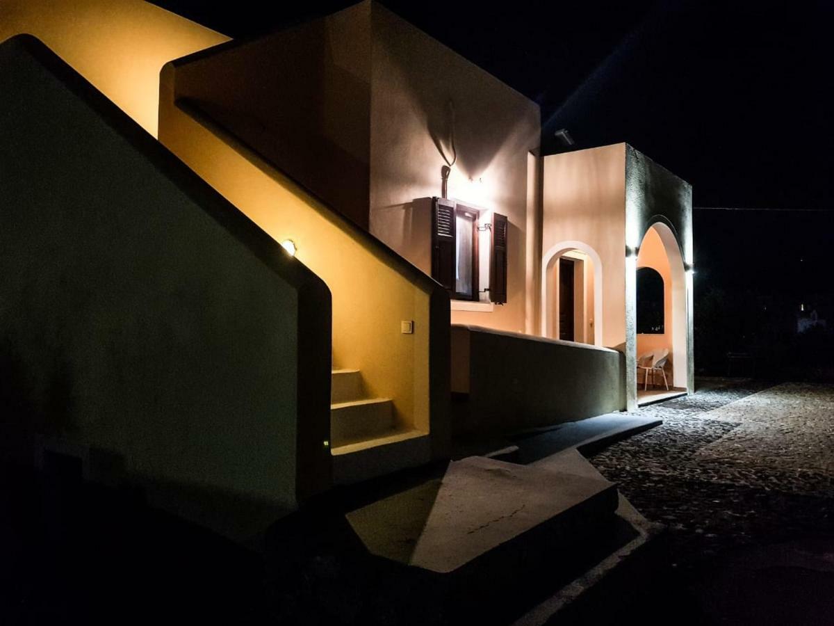 Sunshine House For 9, Cozy Set Up,Verandas, Sea View. Karterados  Exterior foto
